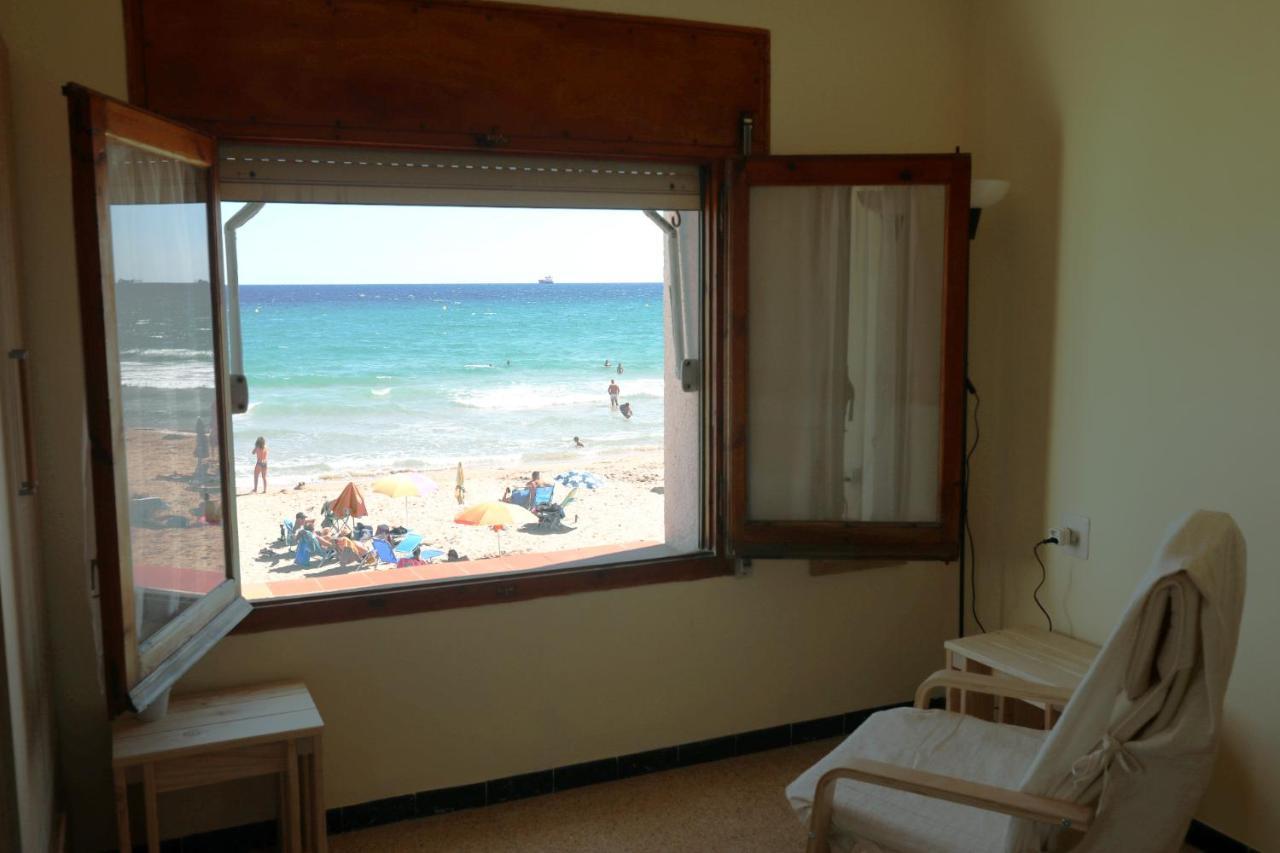 El Faro Apartaments Platja Llarga-Les Salines-Tgn Tarragona Exterior foto