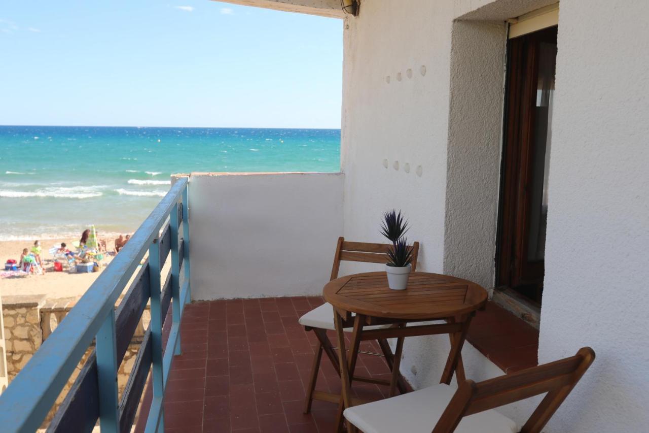 El Faro Apartaments Platja Llarga-Les Salines-Tgn Tarragona Exterior foto
