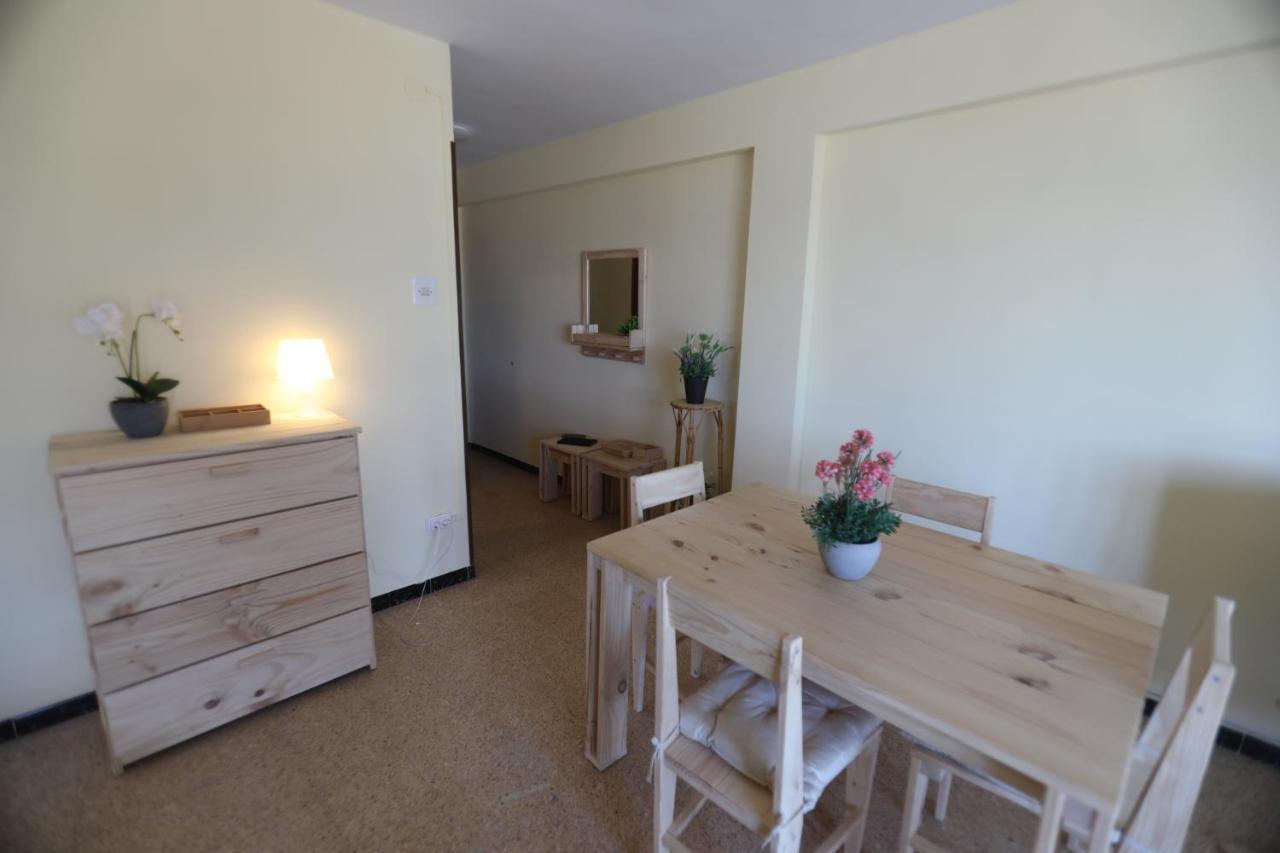 El Faro Apartaments Platja Llarga-Les Salines-Tgn Tarragona Exterior foto