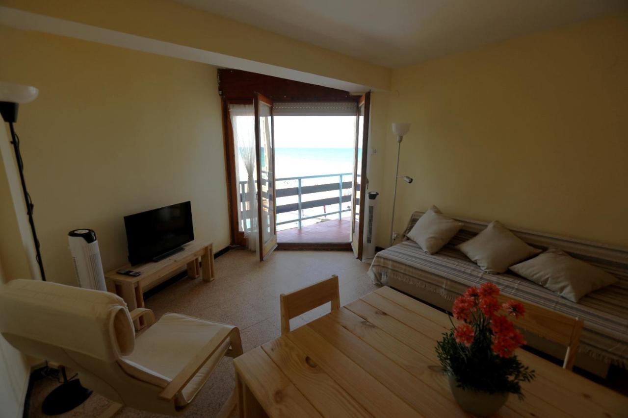 El Faro Apartaments Platja Llarga-Les Salines-Tgn Tarragona Exterior foto