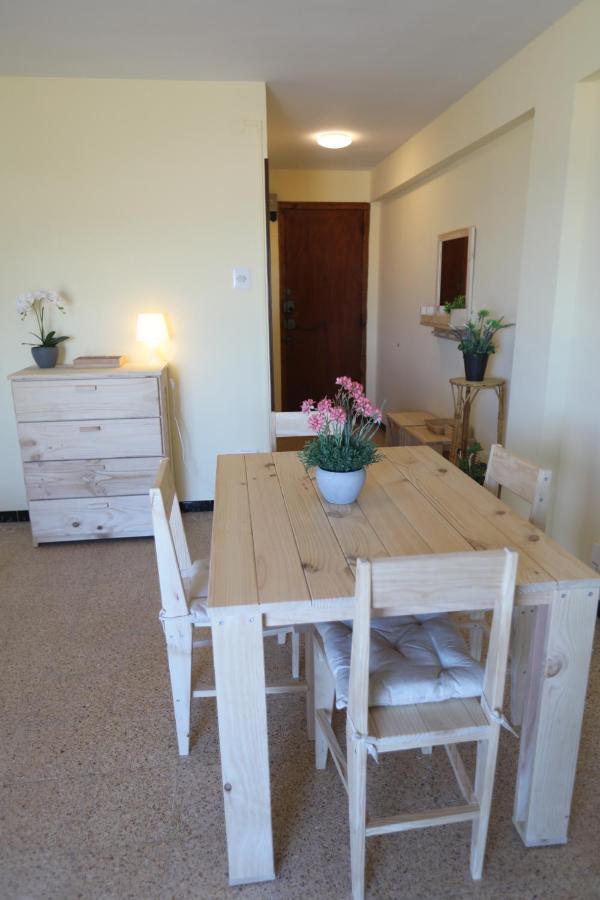 El Faro Apartaments Platja Llarga-Les Salines-Tgn Tarragona Exterior foto