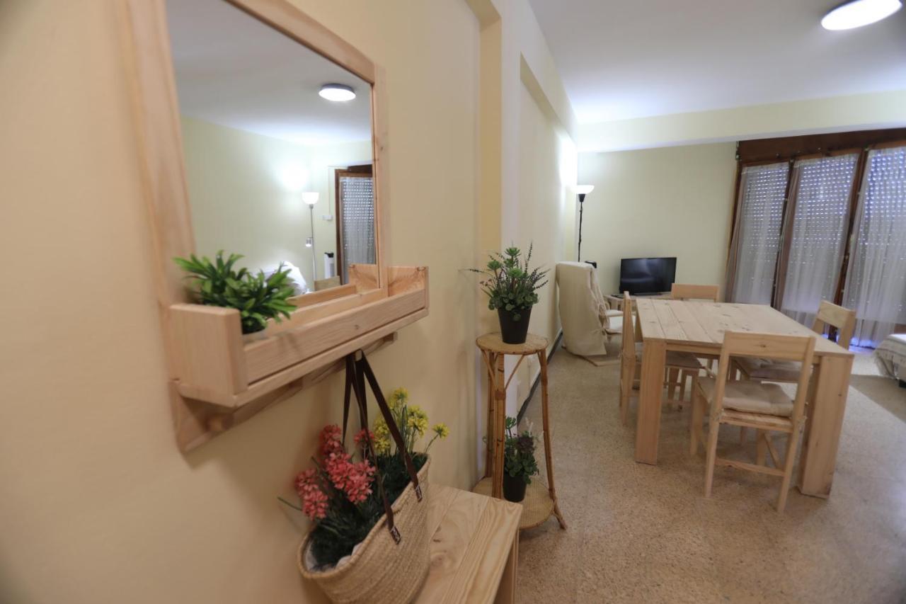 El Faro Apartaments Platja Llarga-Les Salines-Tgn Tarragona Exterior foto