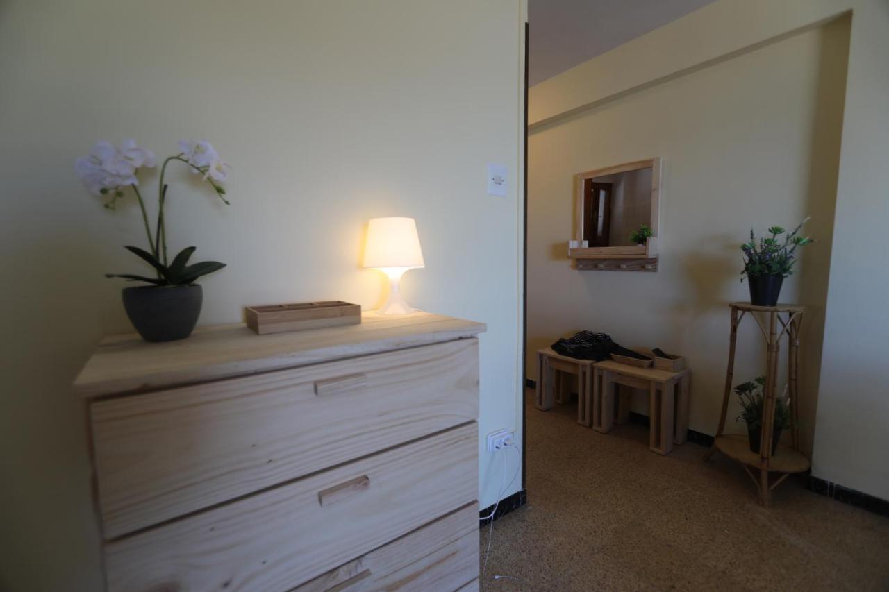 El Faro Apartaments Platja Llarga-Les Salines-Tgn Tarragona Exterior foto